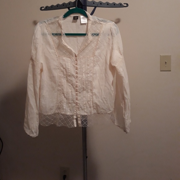 Top - Picture 2 of 2